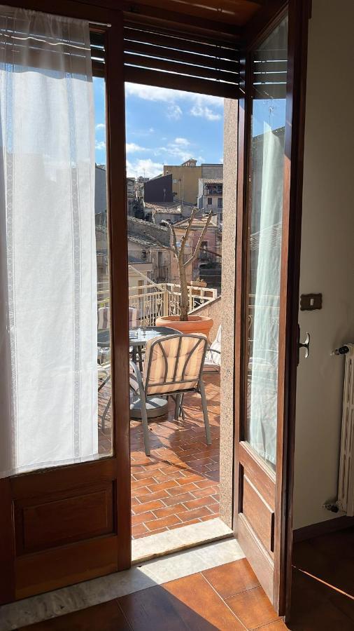 Casa Don Vicenzo Hotel Randazzo Exterior photo